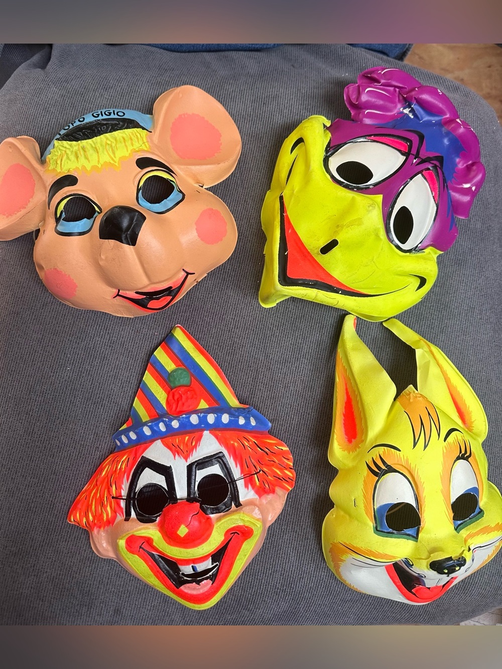 4 vintage Halloween masks